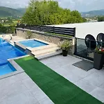 Villa Kula *