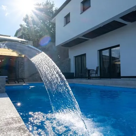 Kula Villa *