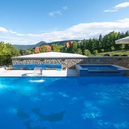 Kula Villa *