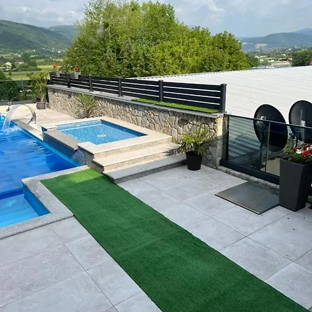 Villa Kula *